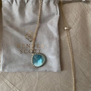 Kendra Scott necklace